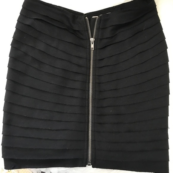 UO Silence + Noise Skirt ( Bodycon ) - Picture 1 of 2